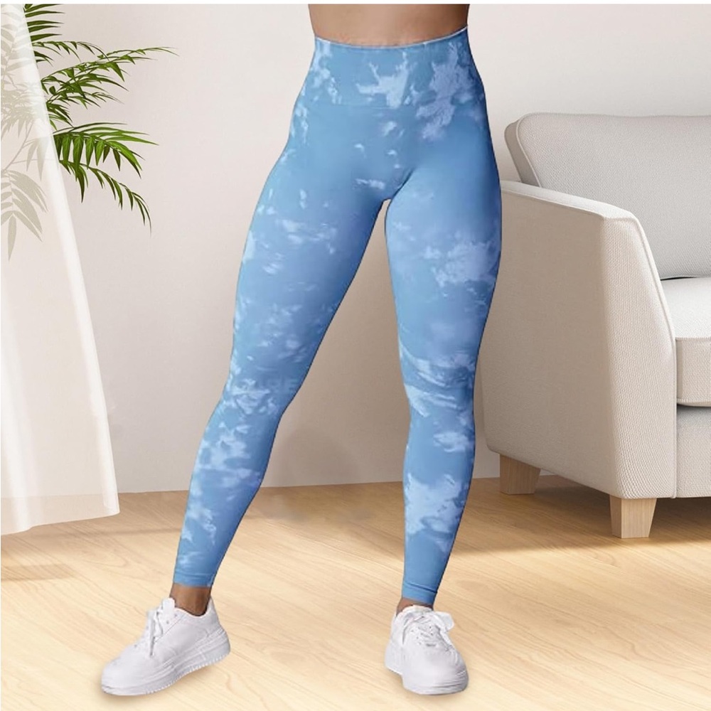 Women’s Blue Tie-Dye Leggings